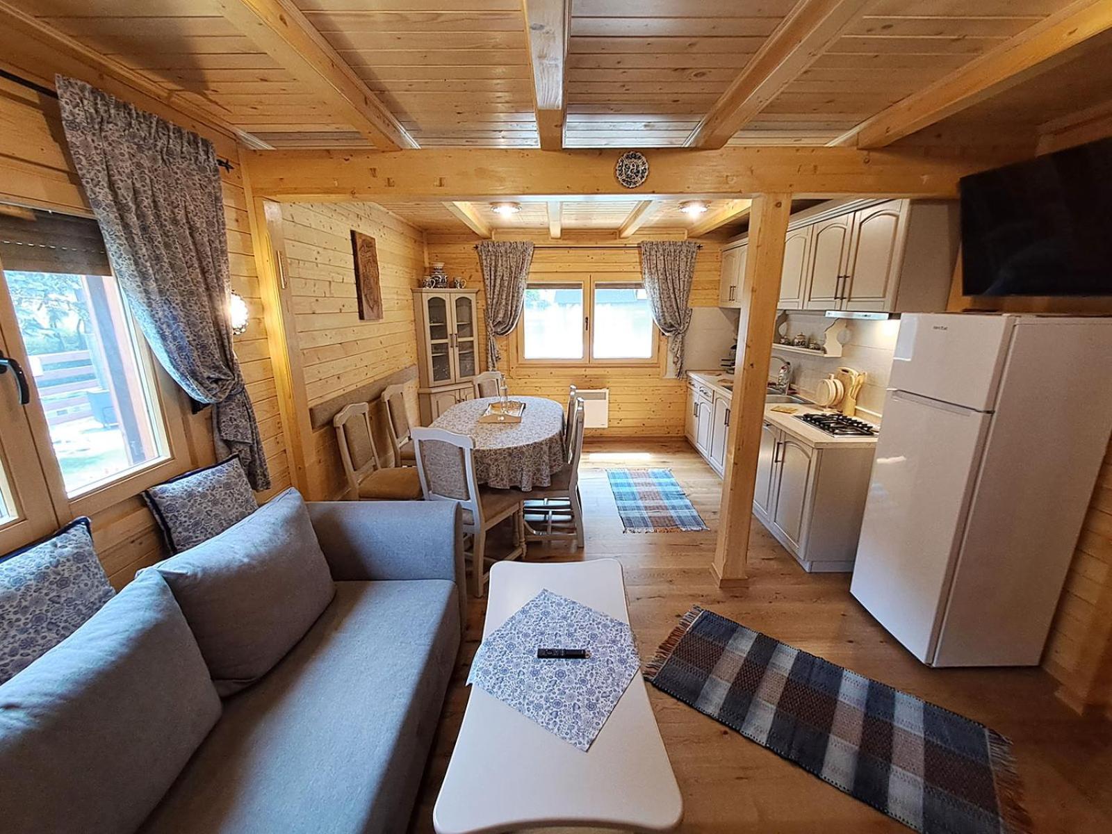 Nagy Lak Villa Sub Cetate Exterior photo